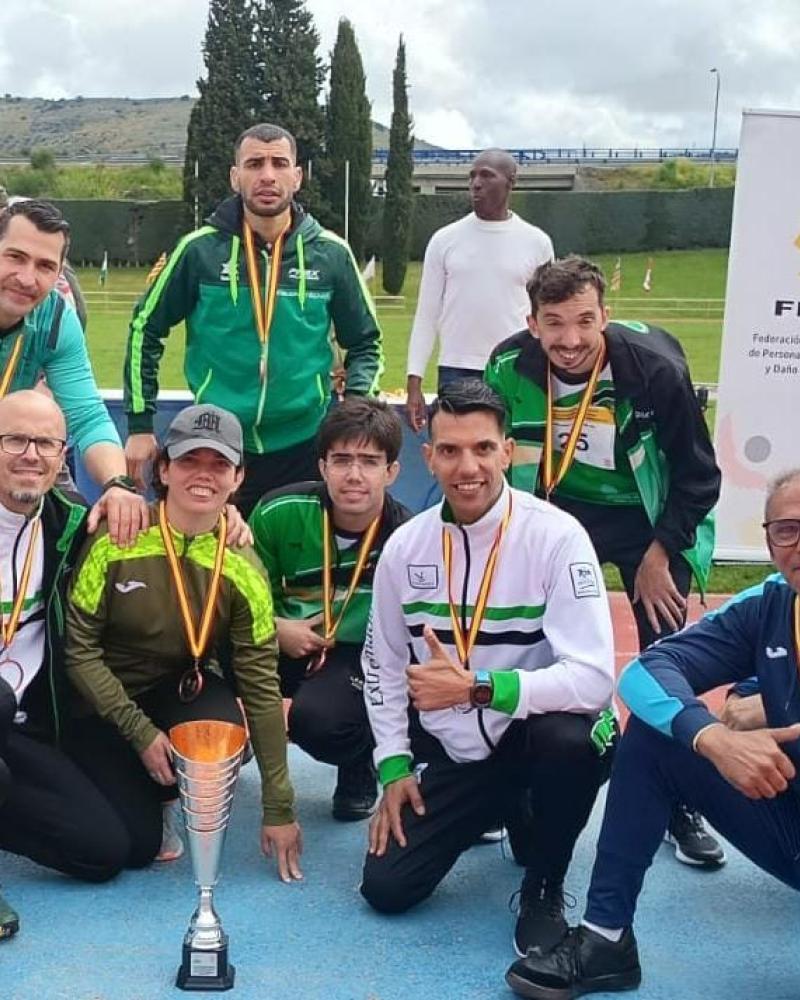 BRONCE CTO POR SSAA ATLETISMO ADAPTADO - Federaci�n Extreme�a de Deportes de Par�lisis Cerebral