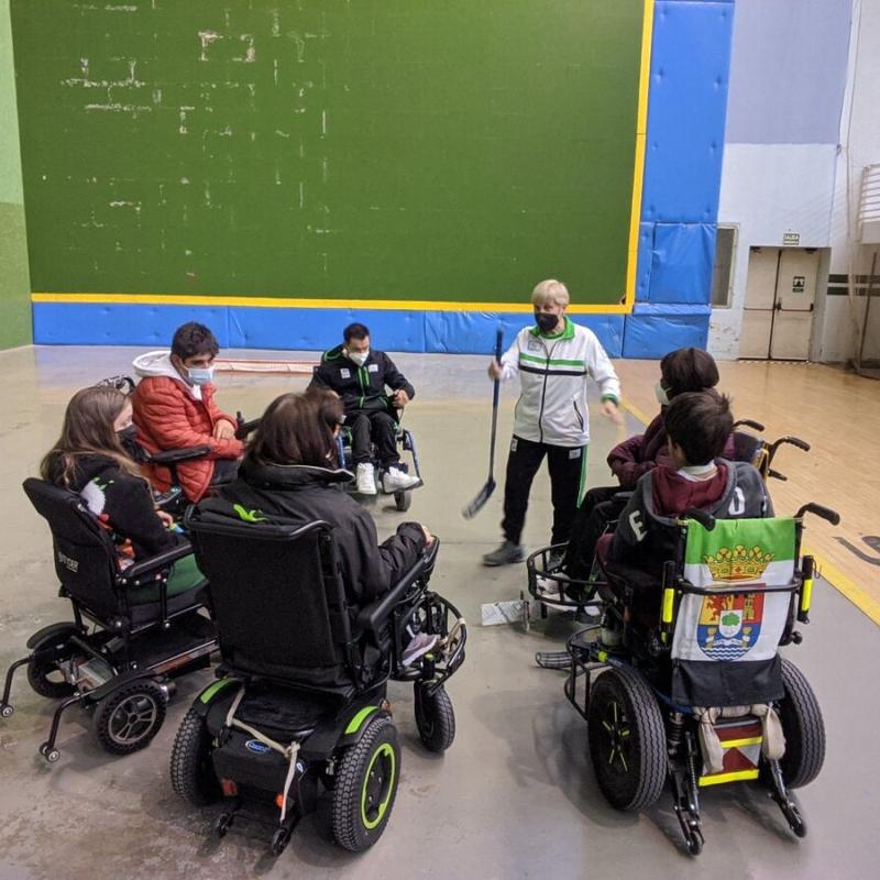 Hockey | Federaci�n Extreme�a de Deportes de Par�lisis Cerebral